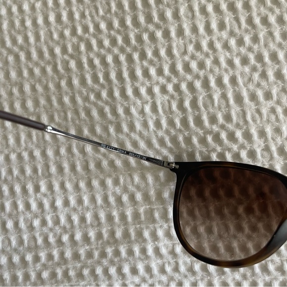 Ray Ban Erika sunglasses - Picture 4 of 9